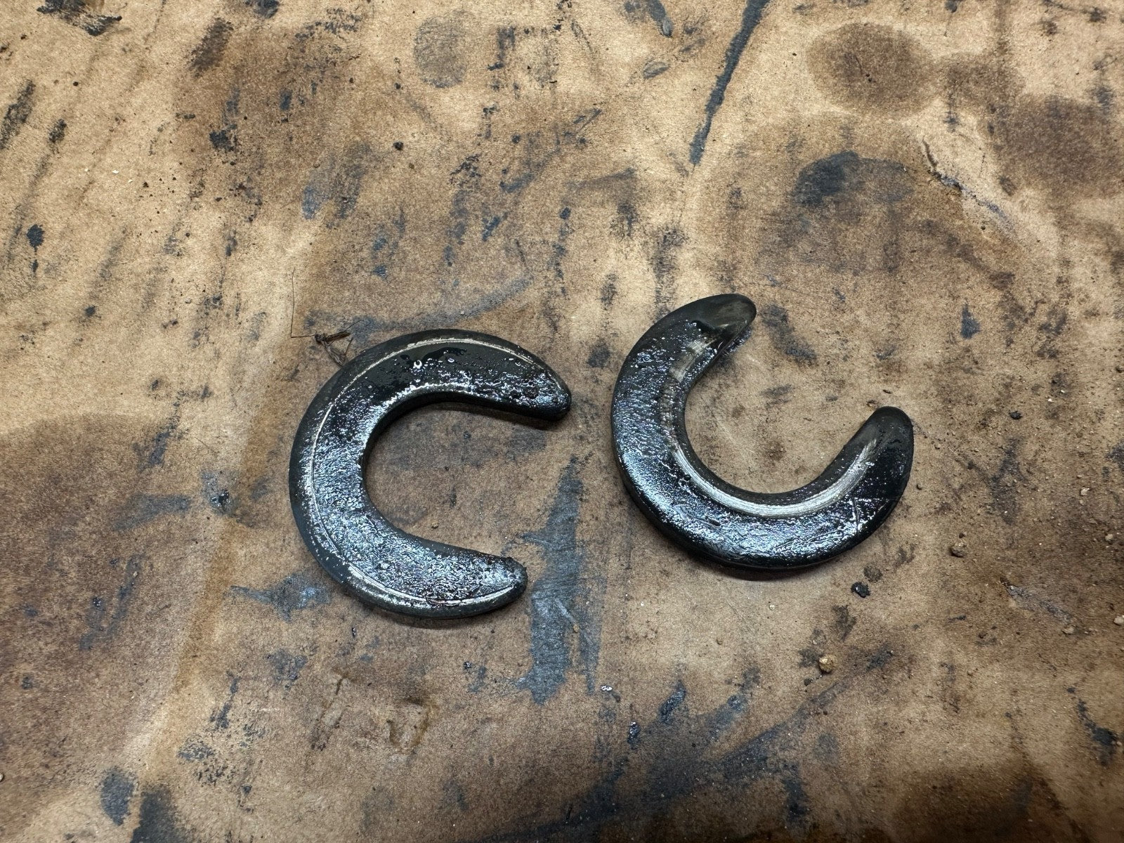Ford 8.8 Rear Axle Shaft C Retaining Clip OEM Retainer F150 C-Clip Explorer 8.8"