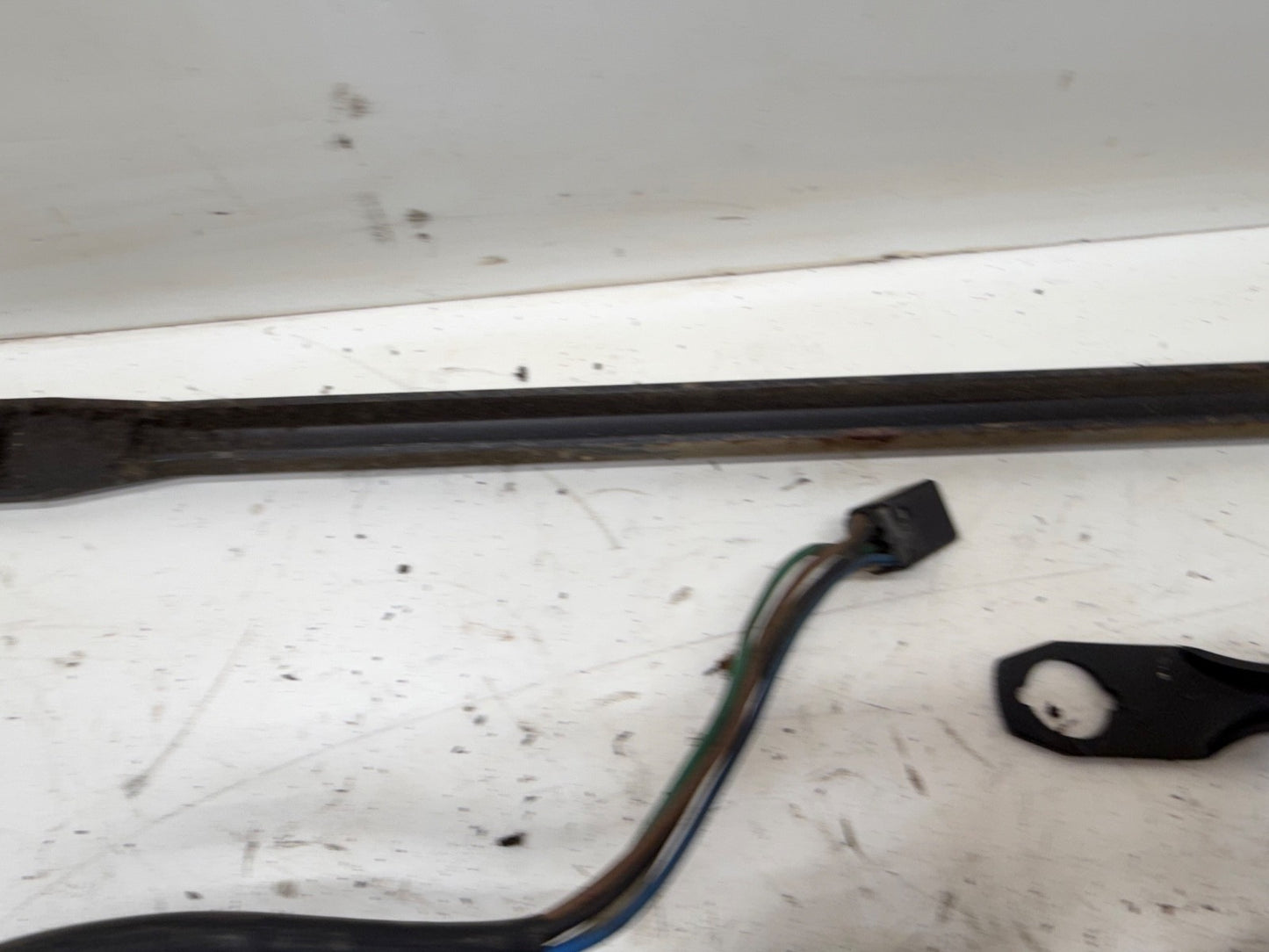 Jeep Wrangler YJ 87-95 Wiper Transmission Linkage Pivot Nut Motor Assembly Rod