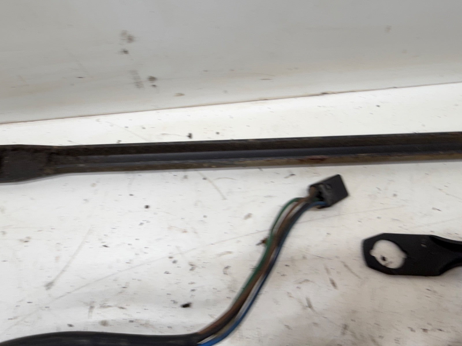 Jeep Wrangler YJ 87-95 Wiper Transmission Linkage Pivot Nut Motor Assembly Rod