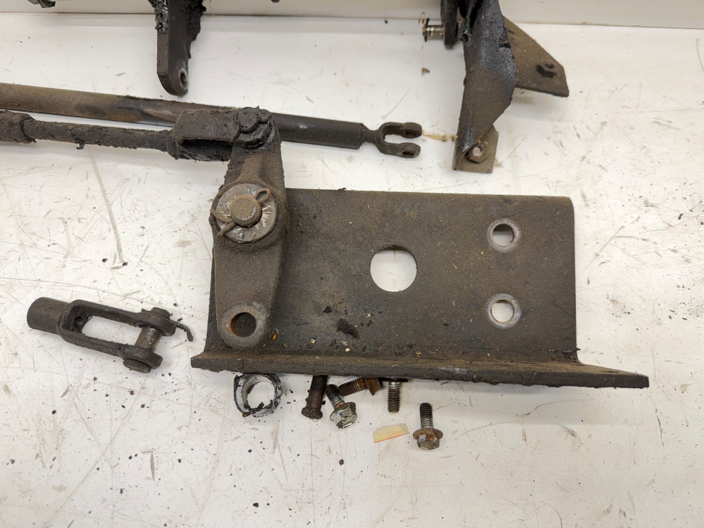 International s1700 4700 s1800 4900 clutch Pedal Linkage Assembly truck 1983 -99
