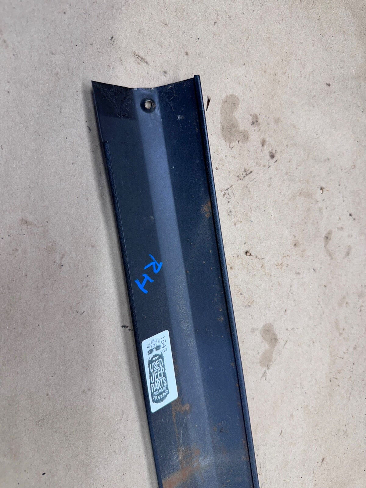 84-96 Jeep Cherokee XJ Rear Headliner Roof Trim Passenger Right Black RH C to D
