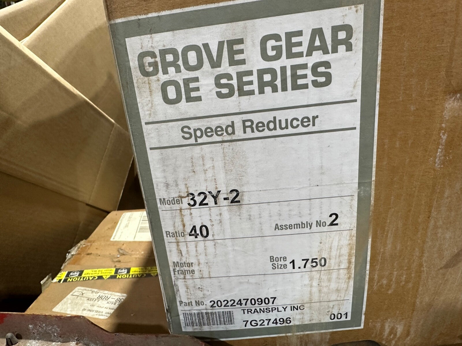 NEW GROVE GEAR 32Y-2 GEAR REDUCER 40:1 RATIO 2.35 HP 1.750 BORE OE SERIES
