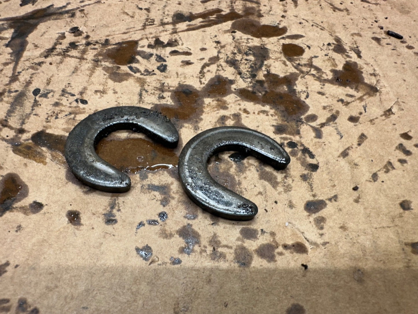 Ford 8.8 Rear Axle Shaft C Retaining Clip OEM Retainer F150 C-Clip Explorer 8.8"