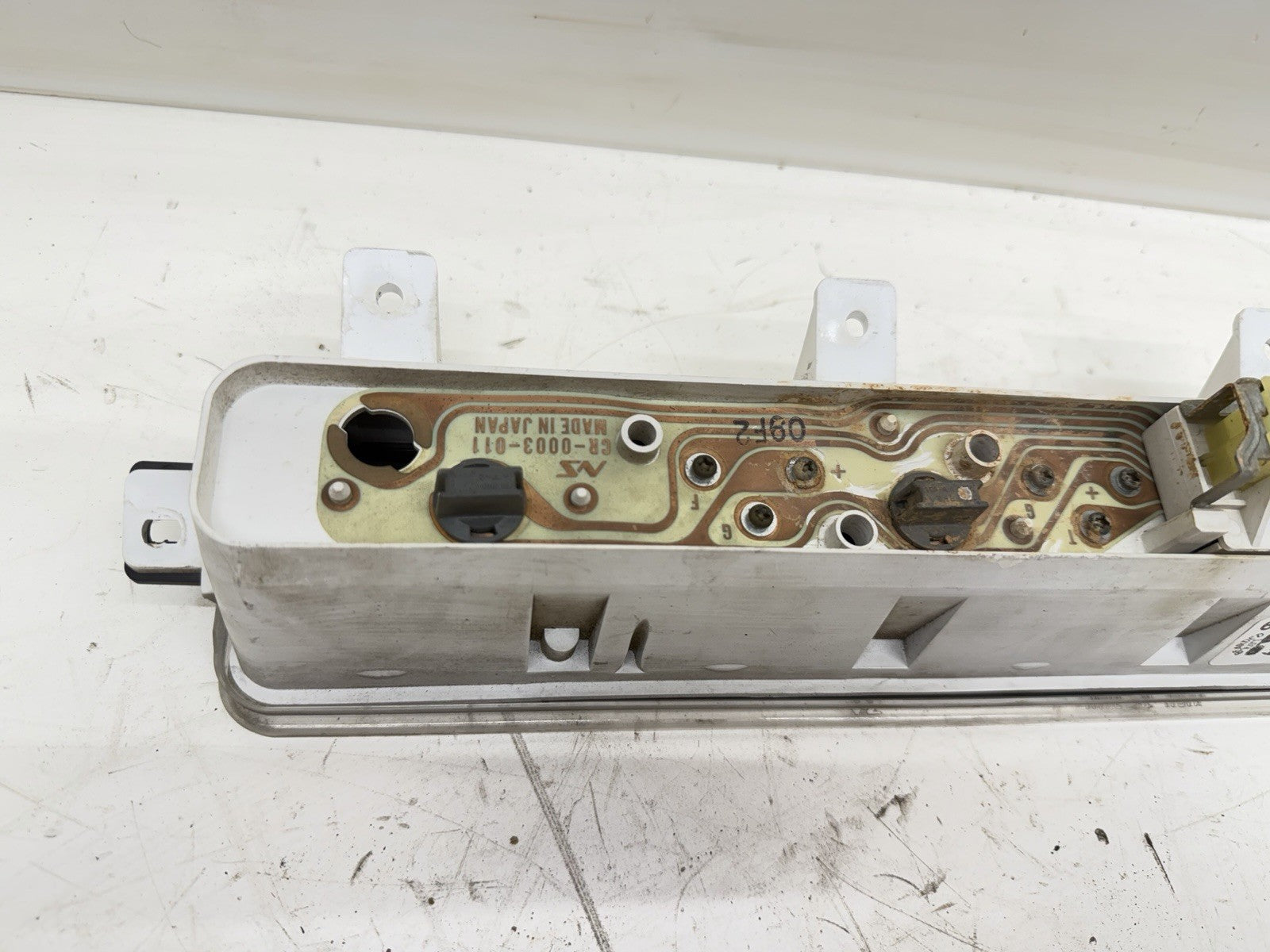Jeep Wrangler YJ 92-1995 Dash Instrument Center Gauge Cluster Temp Oil Volt Gas