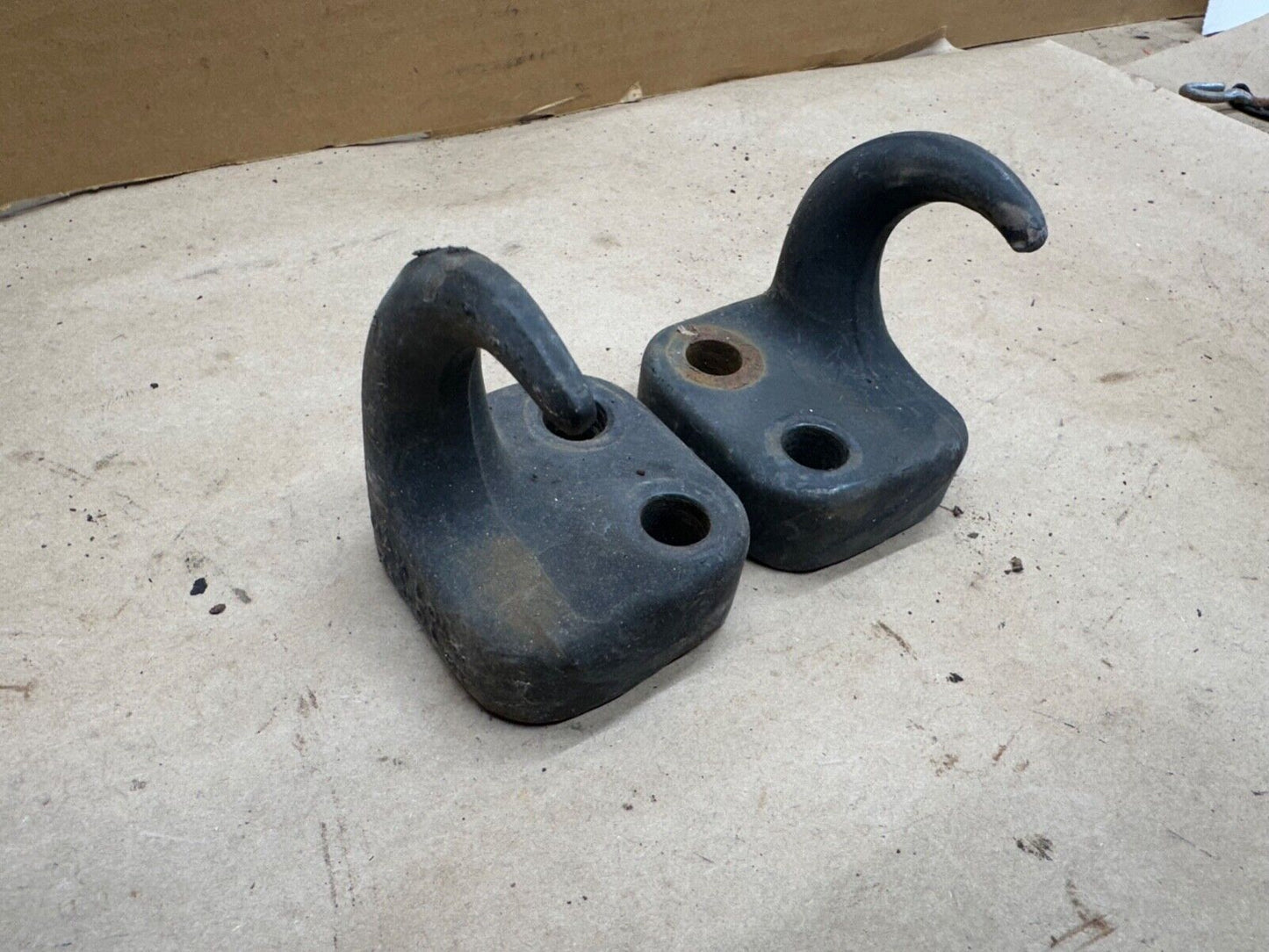 97-06 Jeep Wrangler TJ LJ OEM Factory Front Tow Hooks NO Bolts Towhook Pair Hook