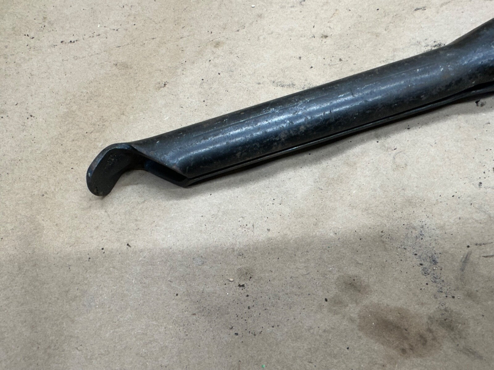 Jeep Wrangler YJ 87-90 Spare Tire Jack Lug Wrench 84-01 XJ Cherokee Folding OEM