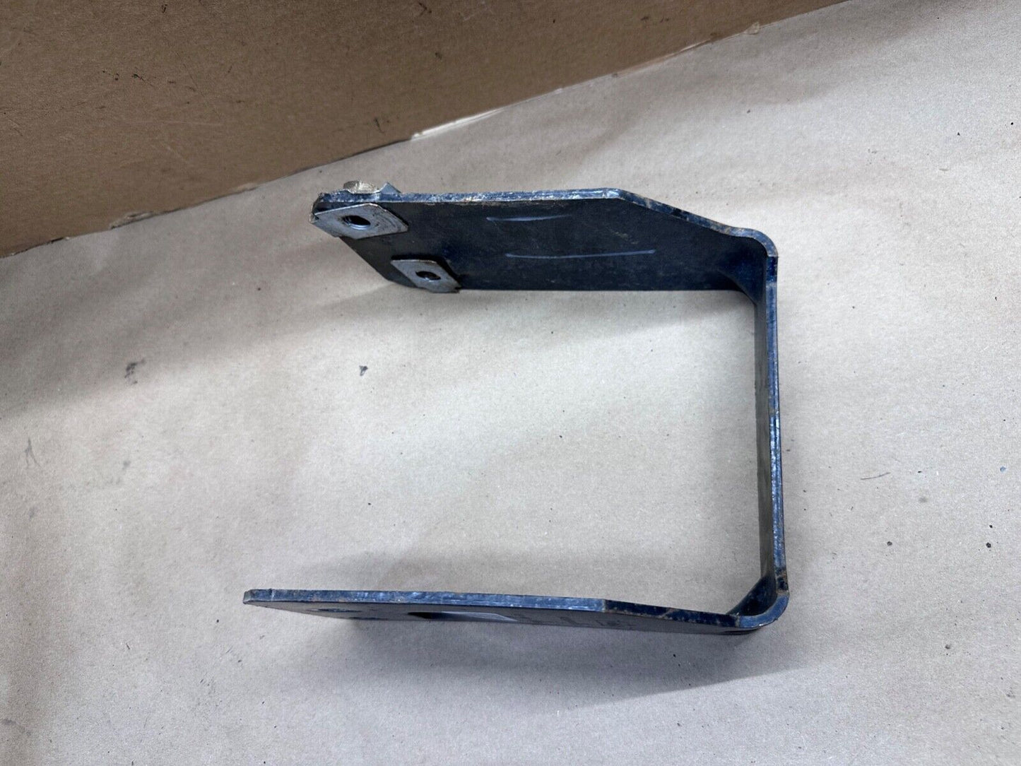 11-16 Ford F250 F350 Super Duty Under Cab Frame Bracket BC34-9A140-AC Superduty