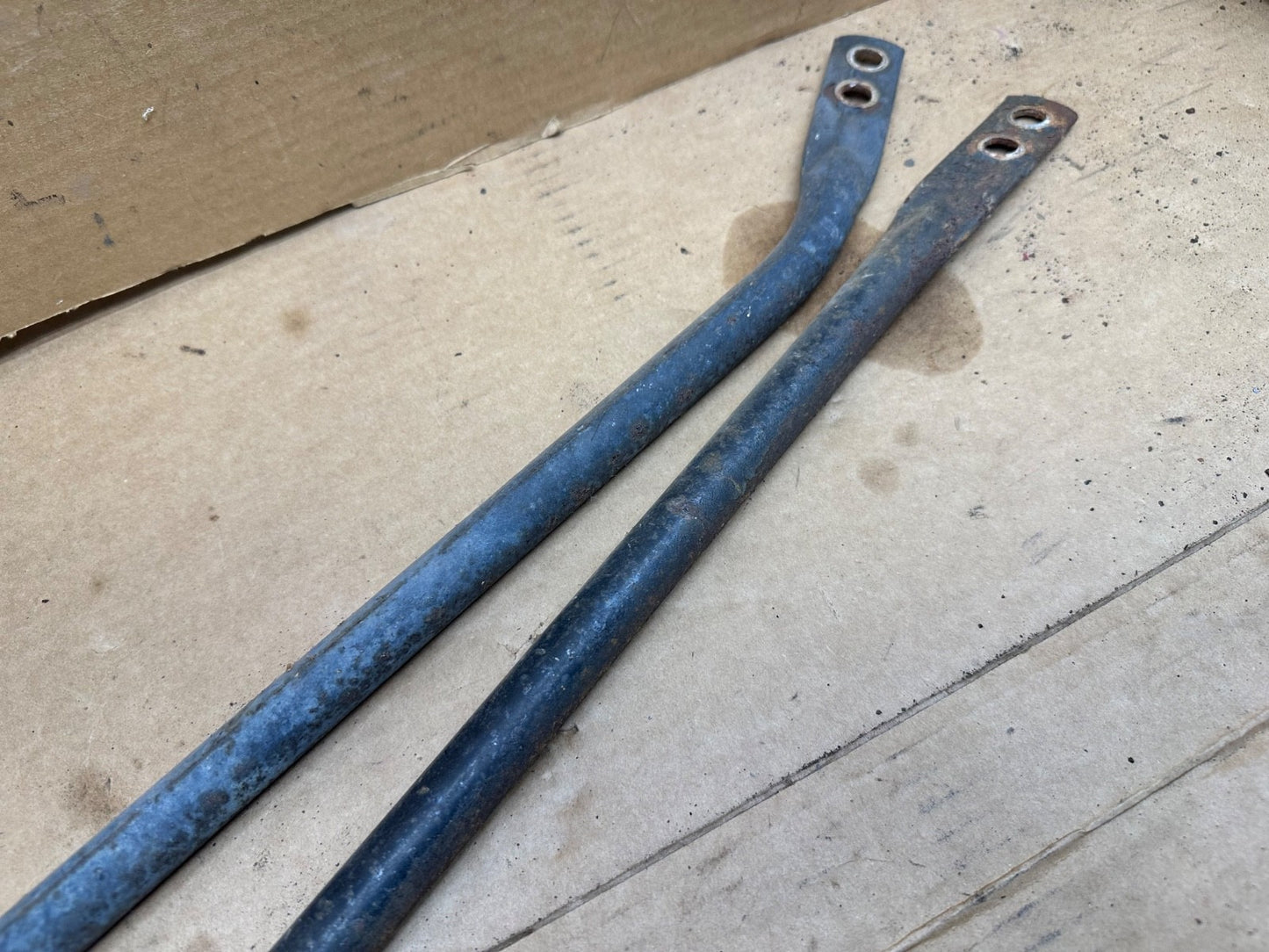 76-91 Jeep Wagoneer J10 Cherokee FSJ SJ Hood Support Rods Factory Brace Under OE