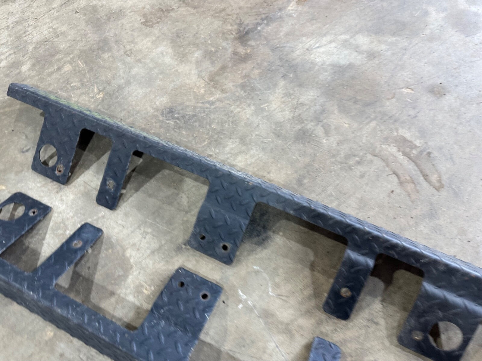 03-06 Jeep Wrangler TJ Rubicon OEM Black Rocker Guard Slider Pair Rock Trim Side