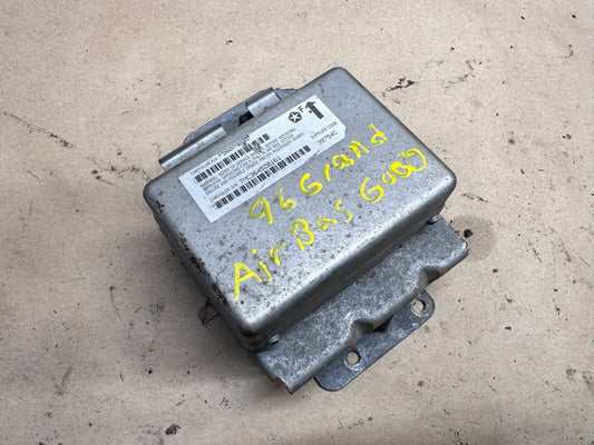 96 1996 Jeep Grand Cherokee ZJ Control Box P56009021 OEM Factory 56009021