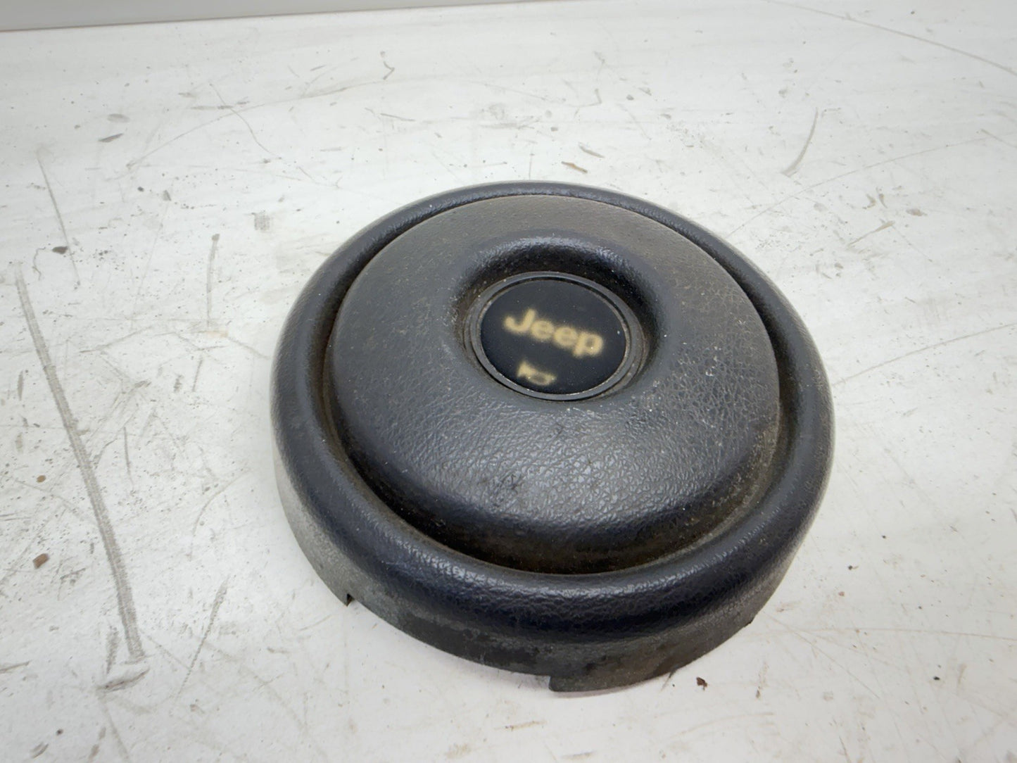84-96 Jeep Cherokee Wrangler XJ YJ Charcoal Steering Wheel Horn Button Grey Gray