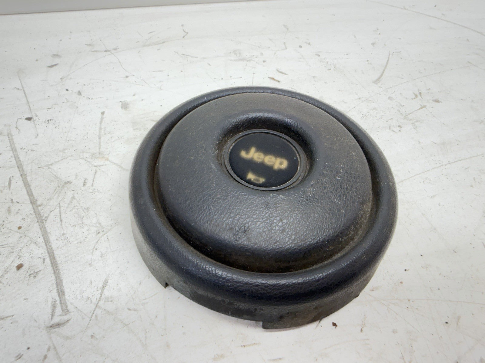 84-96 Jeep Cherokee Wrangler XJ YJ Charcoal Steering Wheel Horn Button Grey Gray