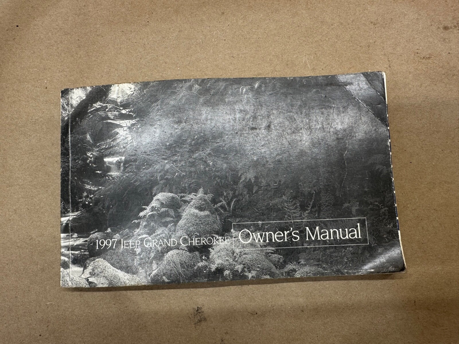 1997 Jeep Grand Cherokee ZJ Owner's Manual Book User Guide 97 OEM Fuse Owners