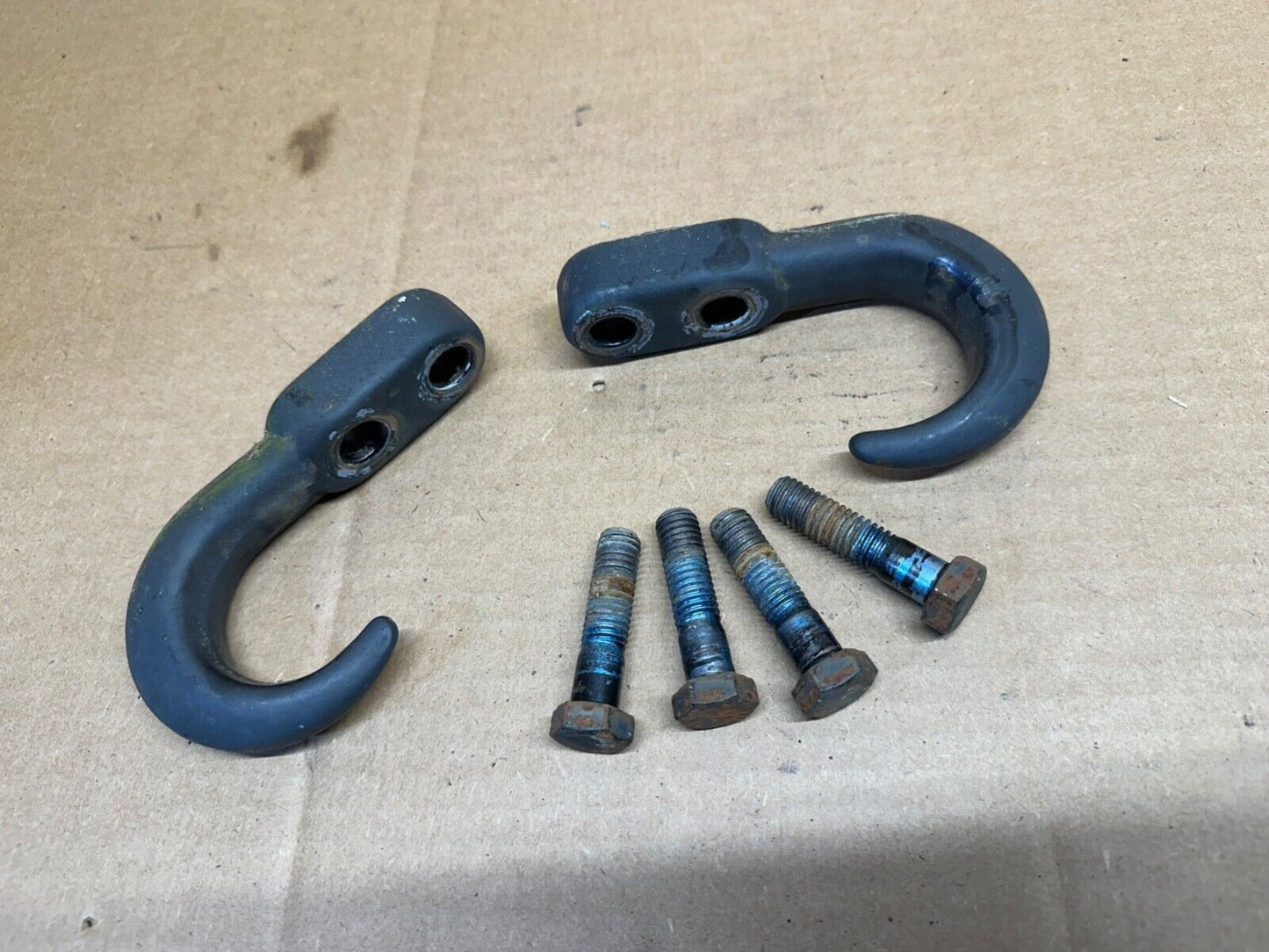 97-06 Jeep Wrangler TJ LJ Front Tow Hooks w/ Bolts Towhook Pair Hook