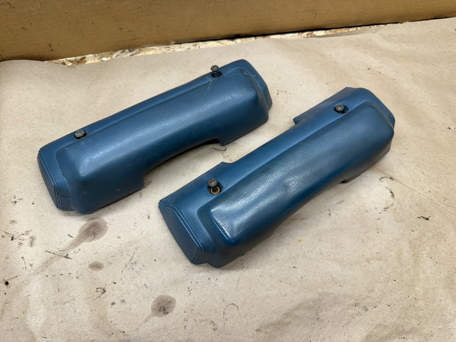 Jeep J Truck Cherokee SJ FSJ 75-80 Blue Front Interior Door Handle Arm Rest Pair