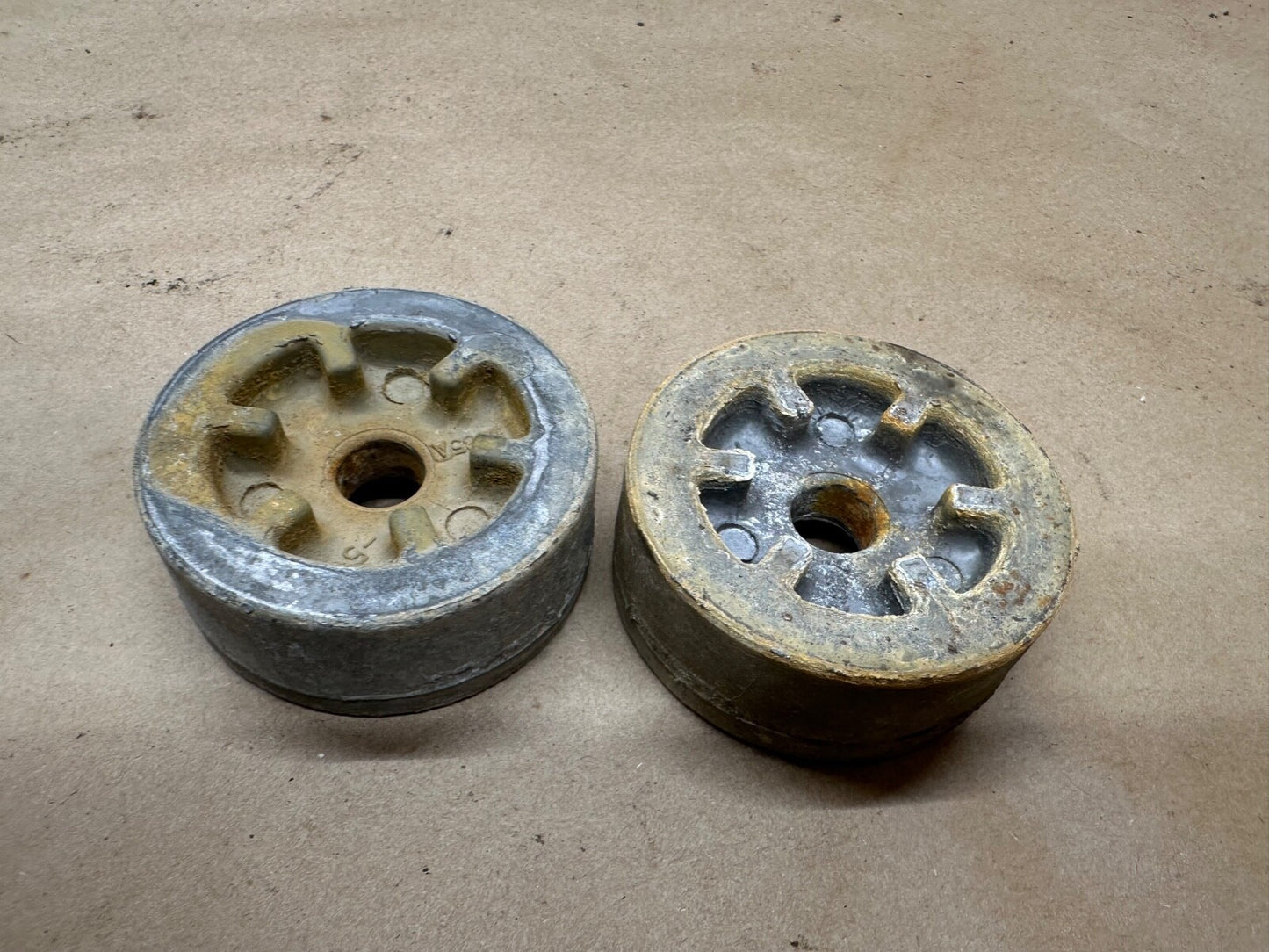 Ford Lower Mount Shim 5W7Z-5D018-AA or 5W7Z-5D018-AA Spacer 05-11 Body Pair OEM