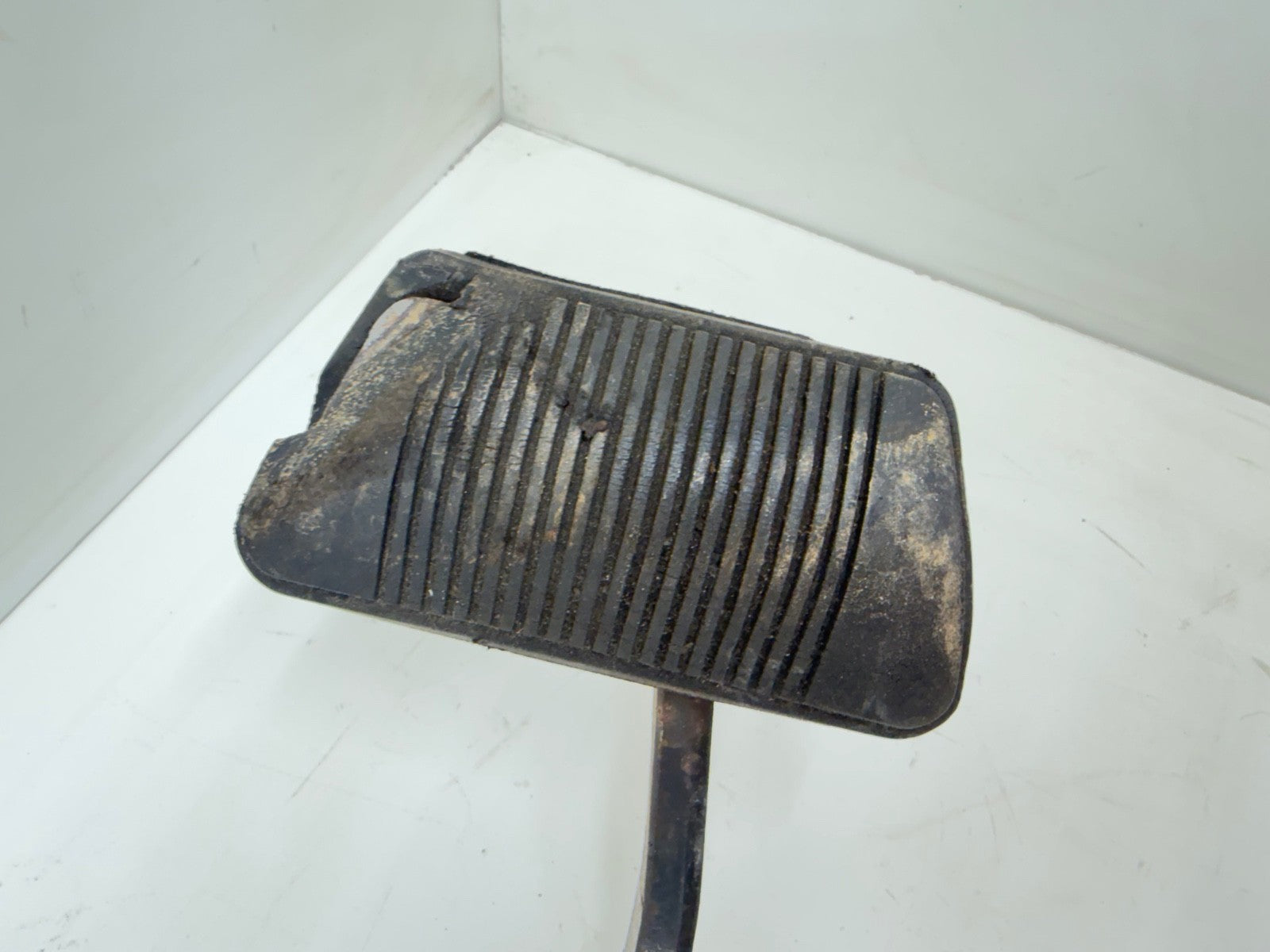 91-95 Jeep Cherokee XJ Brake Pedal Assembly Automatic OEM Auto Break Petal 94 93