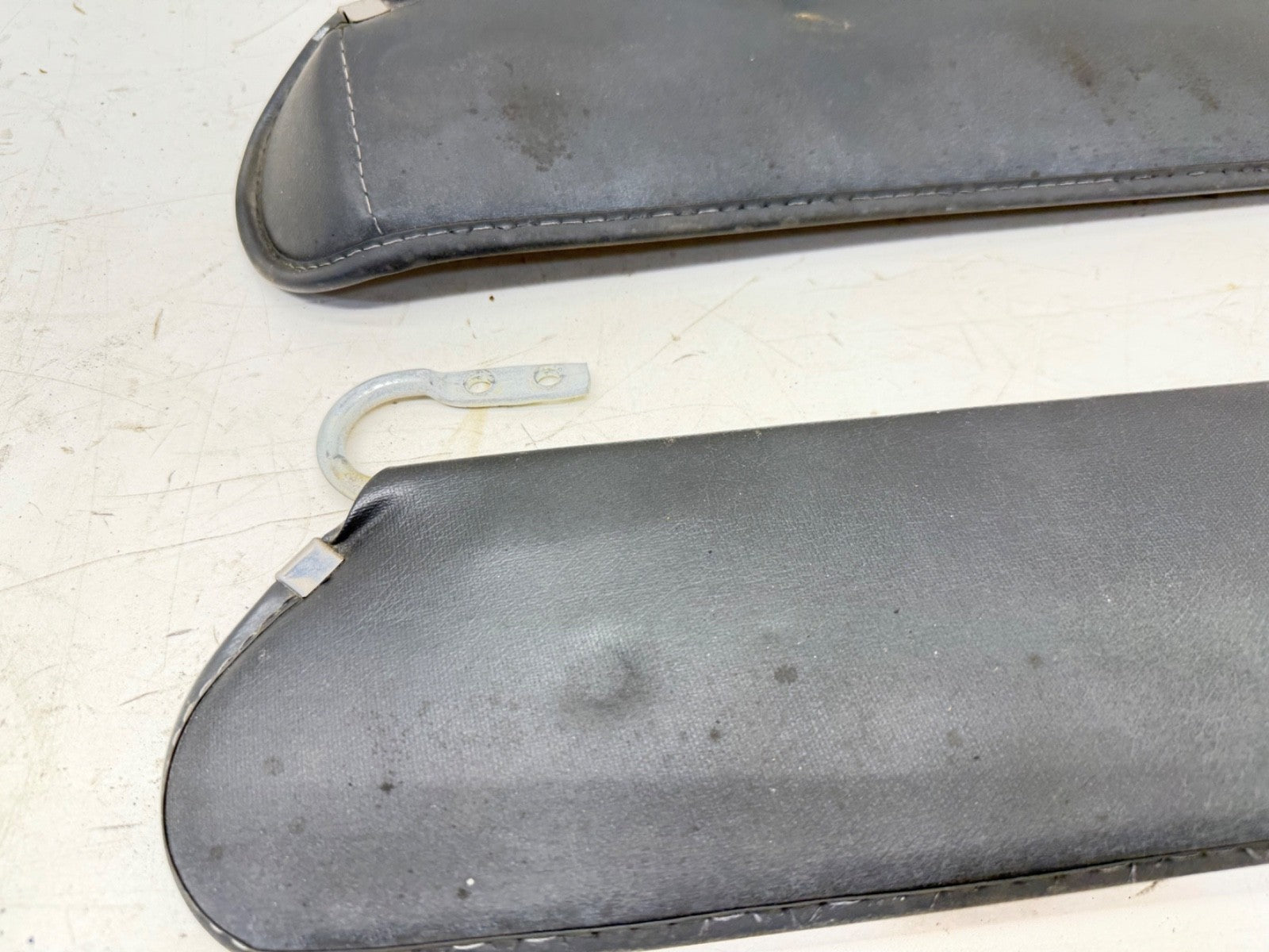 87-95 Jeep YJ Gray Sun Visors Dark Grey Wrangler Factory Visor Sunvisors OEM OE
