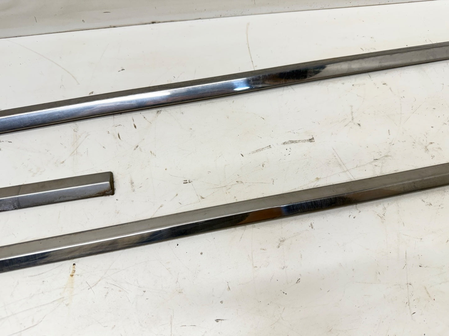 63-79 Cherokee Wagoneer Stainless Chrome Trim Front Passenger Fender Hood OEM