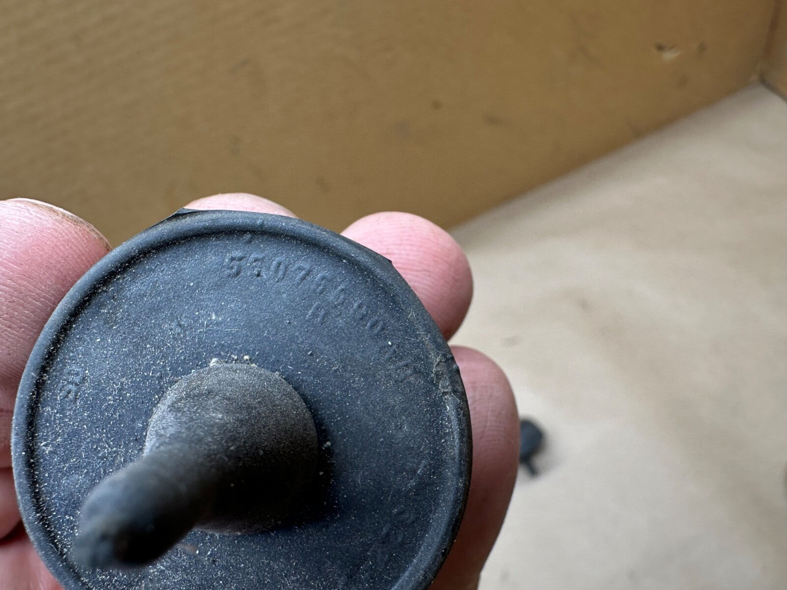 Jeep Wrangler YJ TJ 94-06 Rubber Hood Bumper Bump Stop Cushion 55075590AB OEM