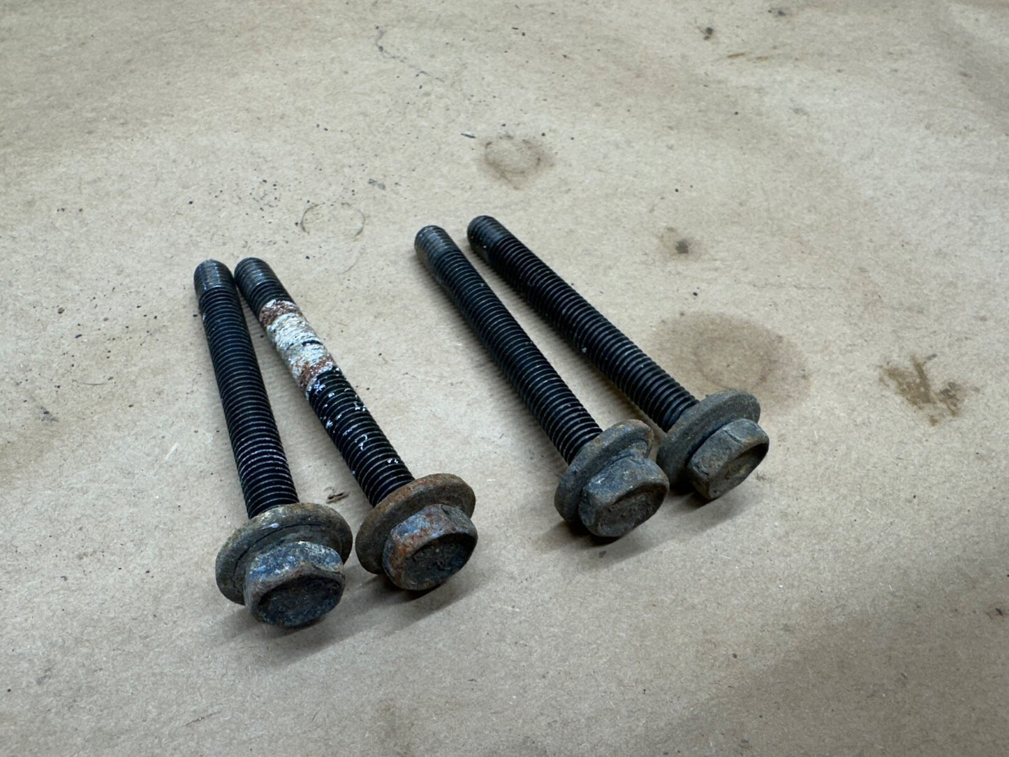 JEEP Wrangler TJ Cherokee XJ 00-06 Ignition Coil Pack Mounting Bolts 4.0L Engine
