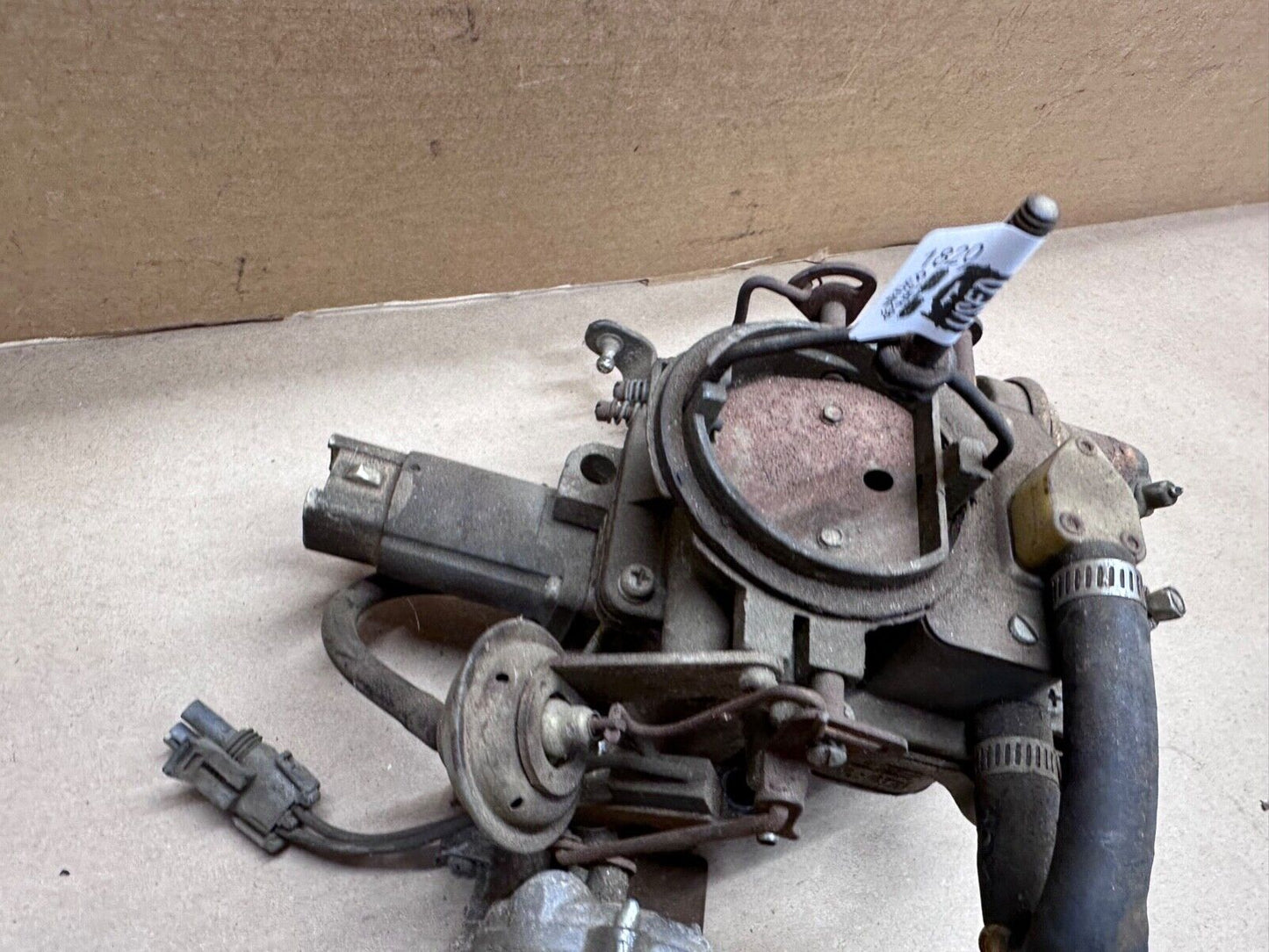 76-90 Jeep YJ CJ Carter BBD 2 Barrel Carburetor Carb 4.2L Wrangler 4.2 L 258 OEM