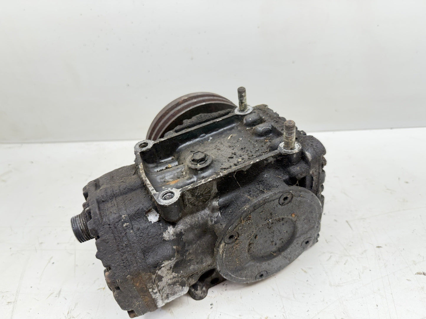 Jeep CJ YJ Wrangler Wagoneer AMC V8 York A/C Compressor Cherokee J10 J20 AC OEM