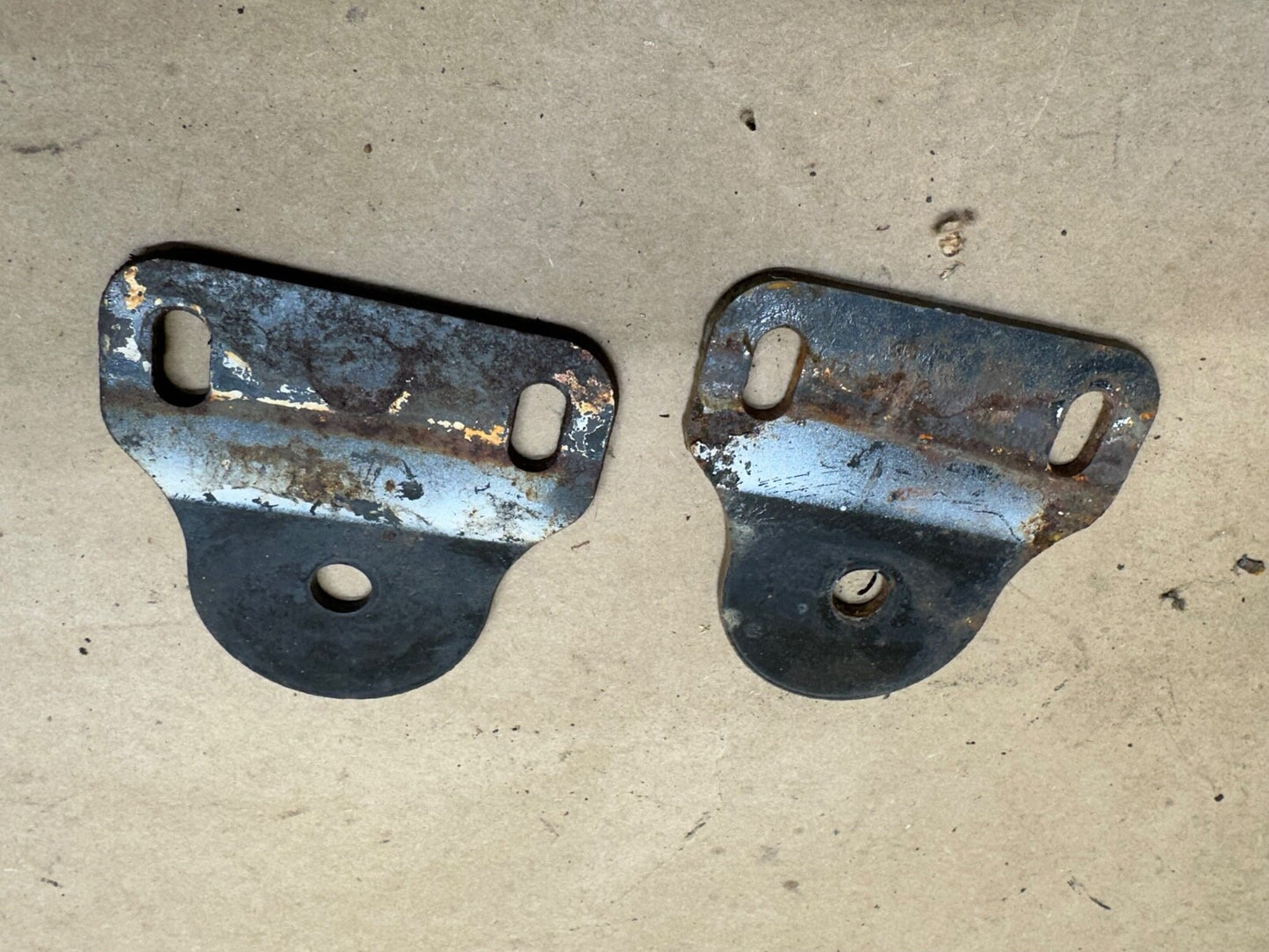 87-95 Jeep Wrangler YJ Windshield Mount Plates Plate Factory OEM Brackets OE