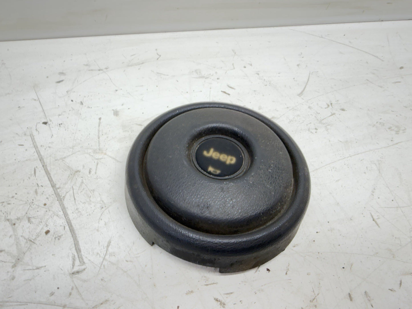 84-96 Jeep Cherokee Wrangler XJ YJ Charcoal Steering Wheel Horn Button Grey Gray