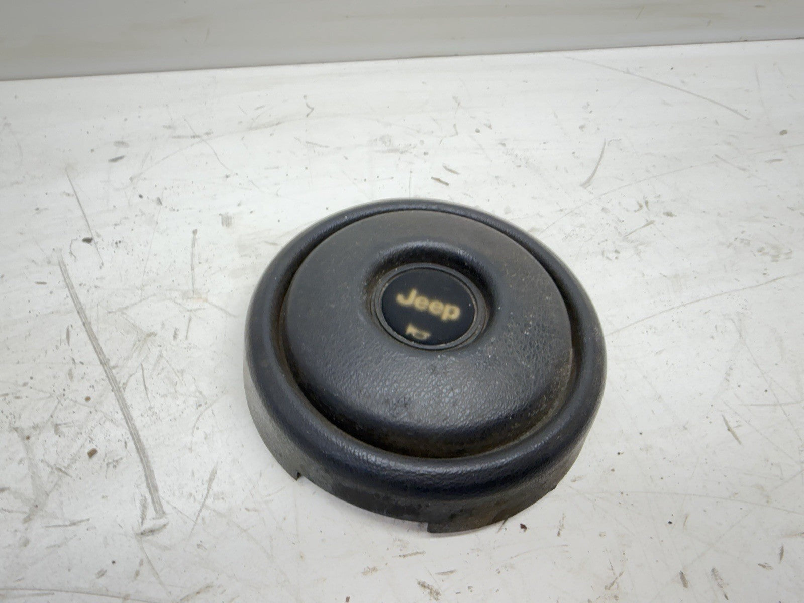 84-96 Jeep Cherokee Wrangler XJ YJ Charcoal Steering Wheel Horn Button Grey Gray