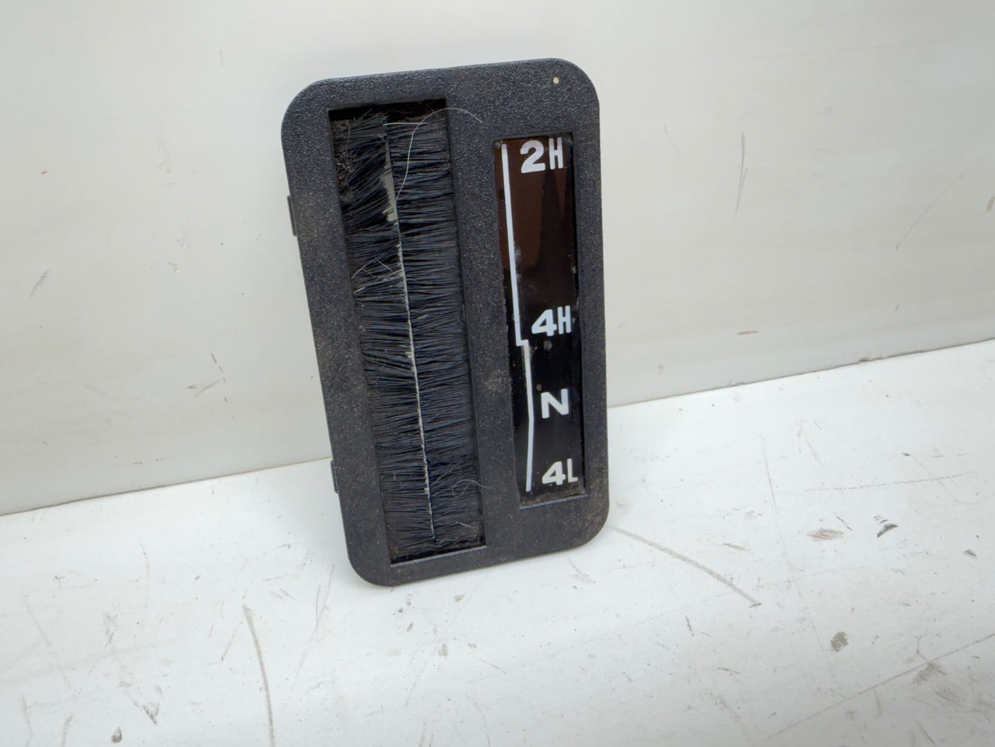 84-96 Jeep Cherokee XJ 4x4 Transfer Case Shifter Bezel Trim OEM NP231 Tcase 4wd