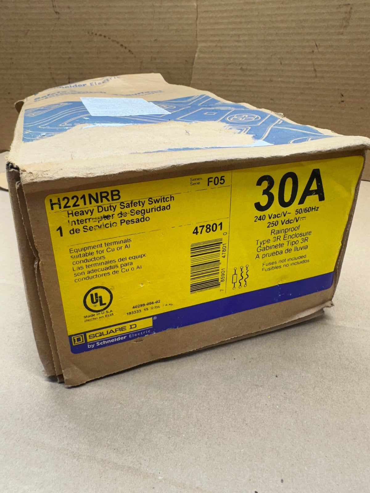 New Square D H221NRB Disconnect 30 Amp 240V 2P 3W 3R Rainproof Fusible