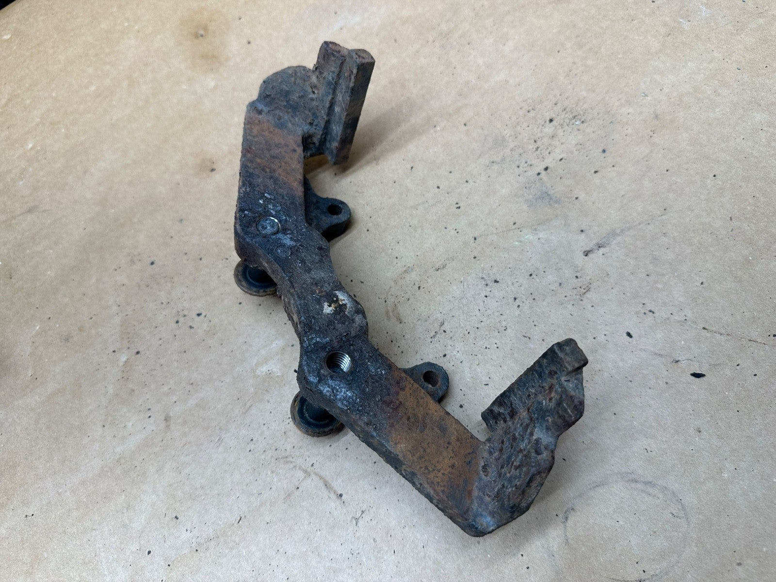 Jeep CJ Dana 30 Front Caliper Brake Mounting Bracket Wide Trac Track OEM L R