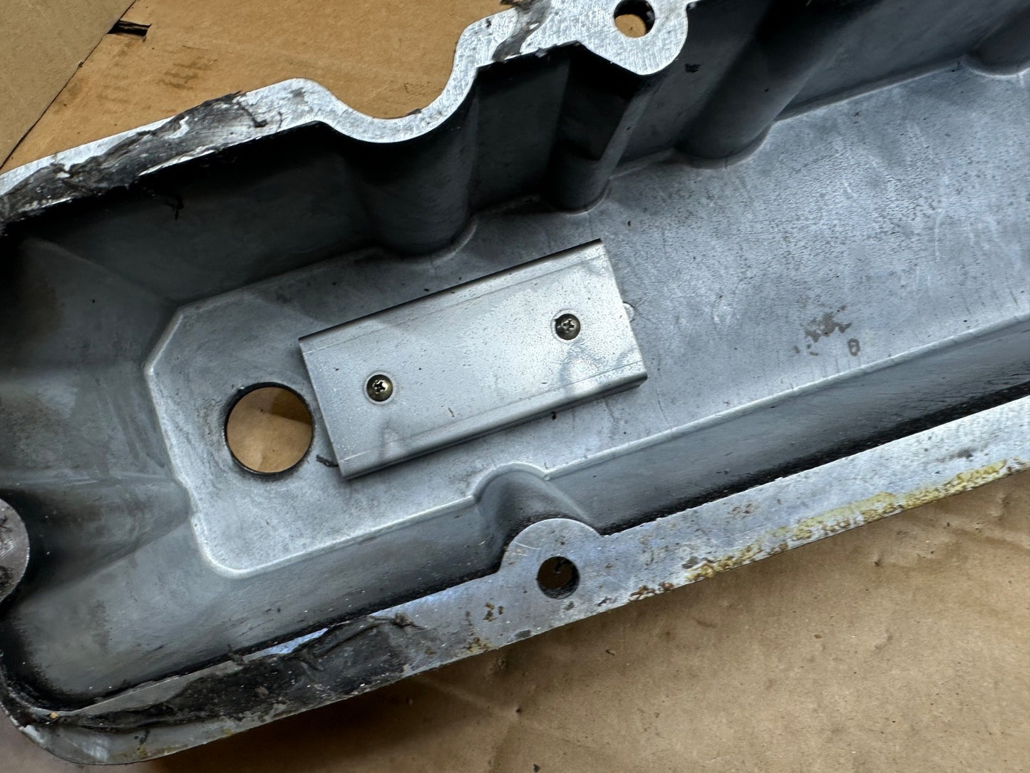 JEEP CJ  1980-86 4.2L AFTERMARKET Engine Valve Cover Aluminum 258 ci 4.2 L Black