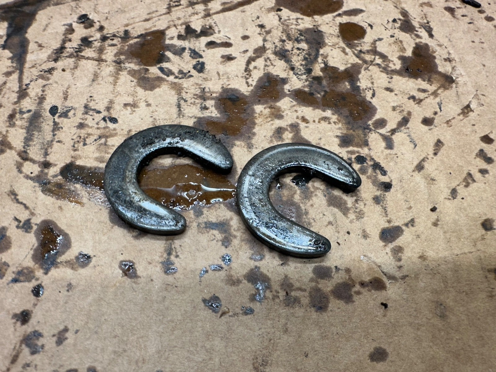 Ford 8.8 Rear Axle Shaft C Retaining Clip OEM Retainer F150 C-Clip Explorer 8.8"