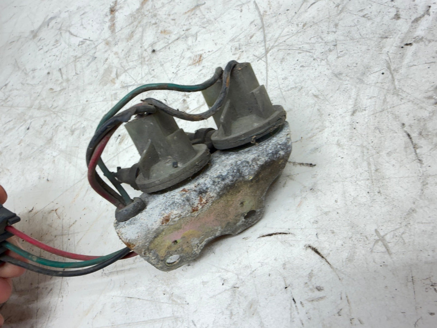 76-86 Jeep CJ Original Emissions VACUUM Solenoid Valve Module Pulse Air System