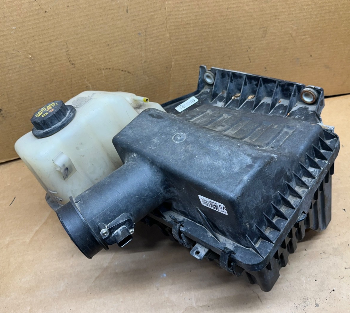 Coolant Reservoir Tank Ford F-250 F-350 Super Duty 2011-2016 Air Filter Box OEM