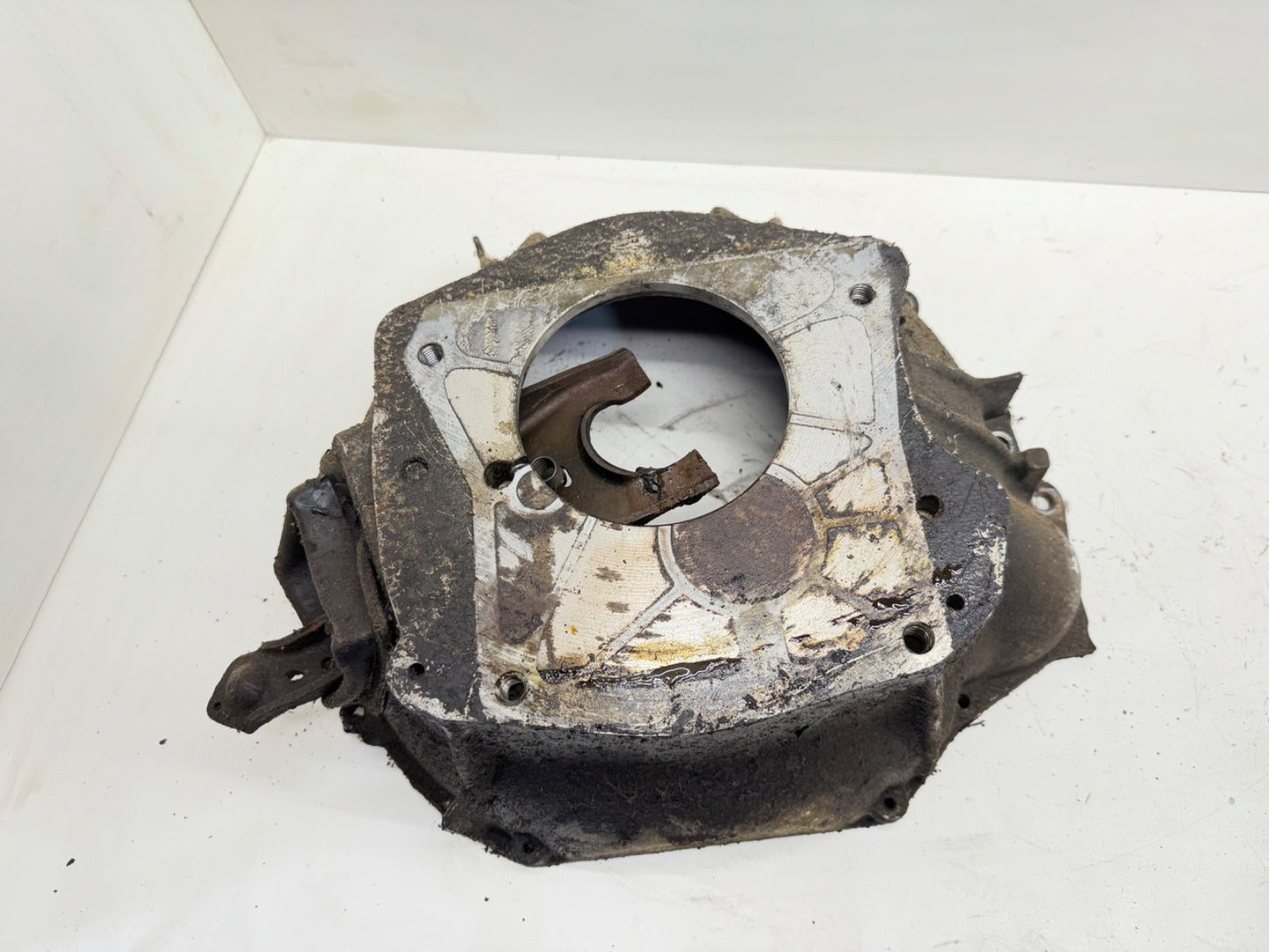 Jeep CJ Bell Housing T4 T5 SR4 Transmission CJ CJ7 80-86 4.2L 304 V8 Bellhousing