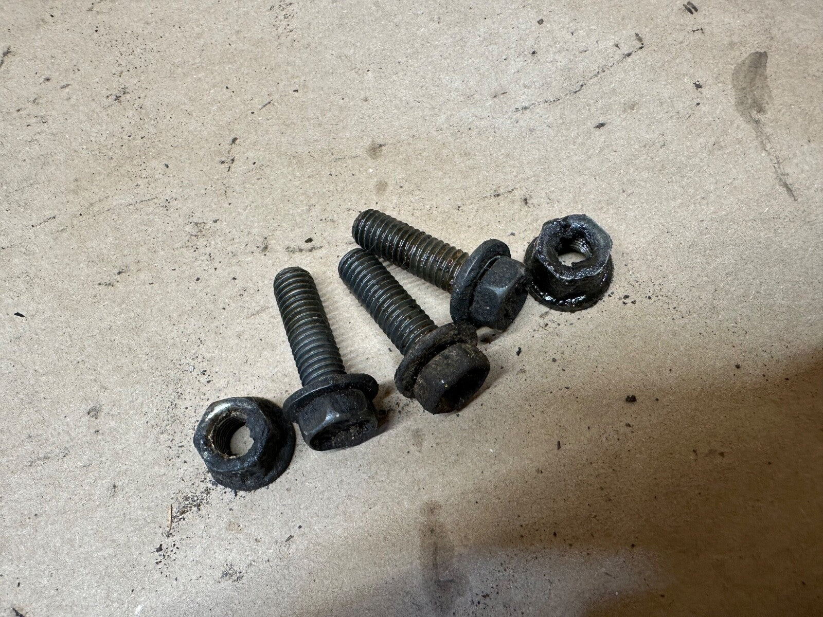 80-86 Jeep CJ Dana 300 Transfer Case Mounting Studs Nuts Bolts CJ5 CJ7 CJ8 OEM