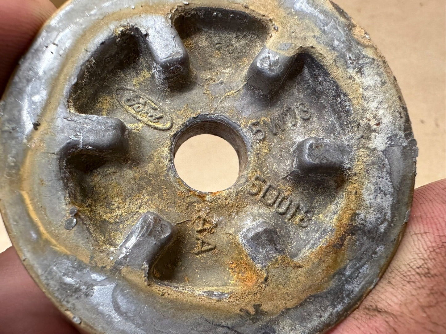 Ford Lower Mount Shim 5W7Z-5D018-AA or 5W7Z-5D018-AA Spacer 05-11 Body Pair OEM