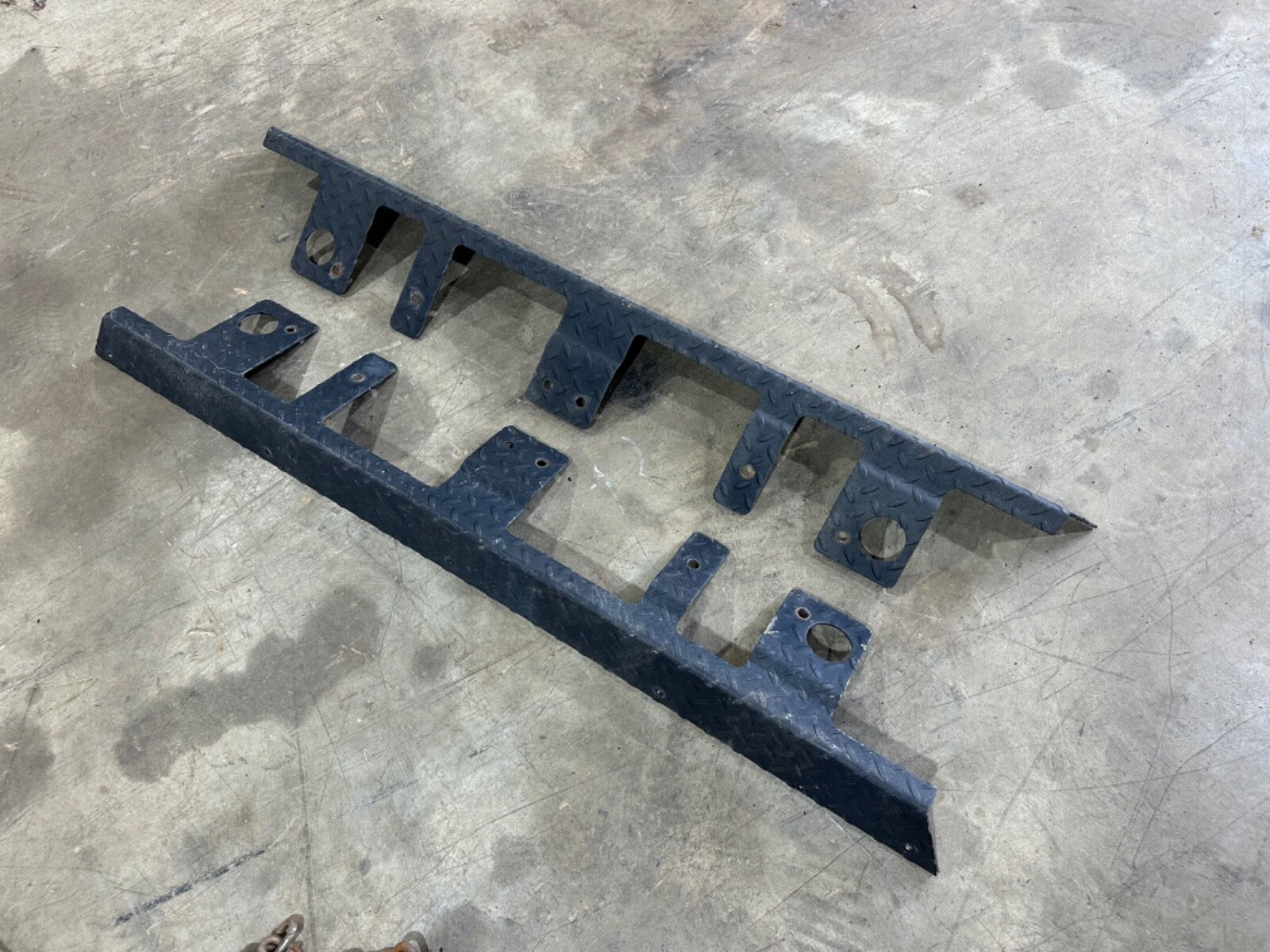 03-06 Jeep Wrangler TJ Rubicon OEM Black Rocker Guard Slider Pair Rock Trim Side