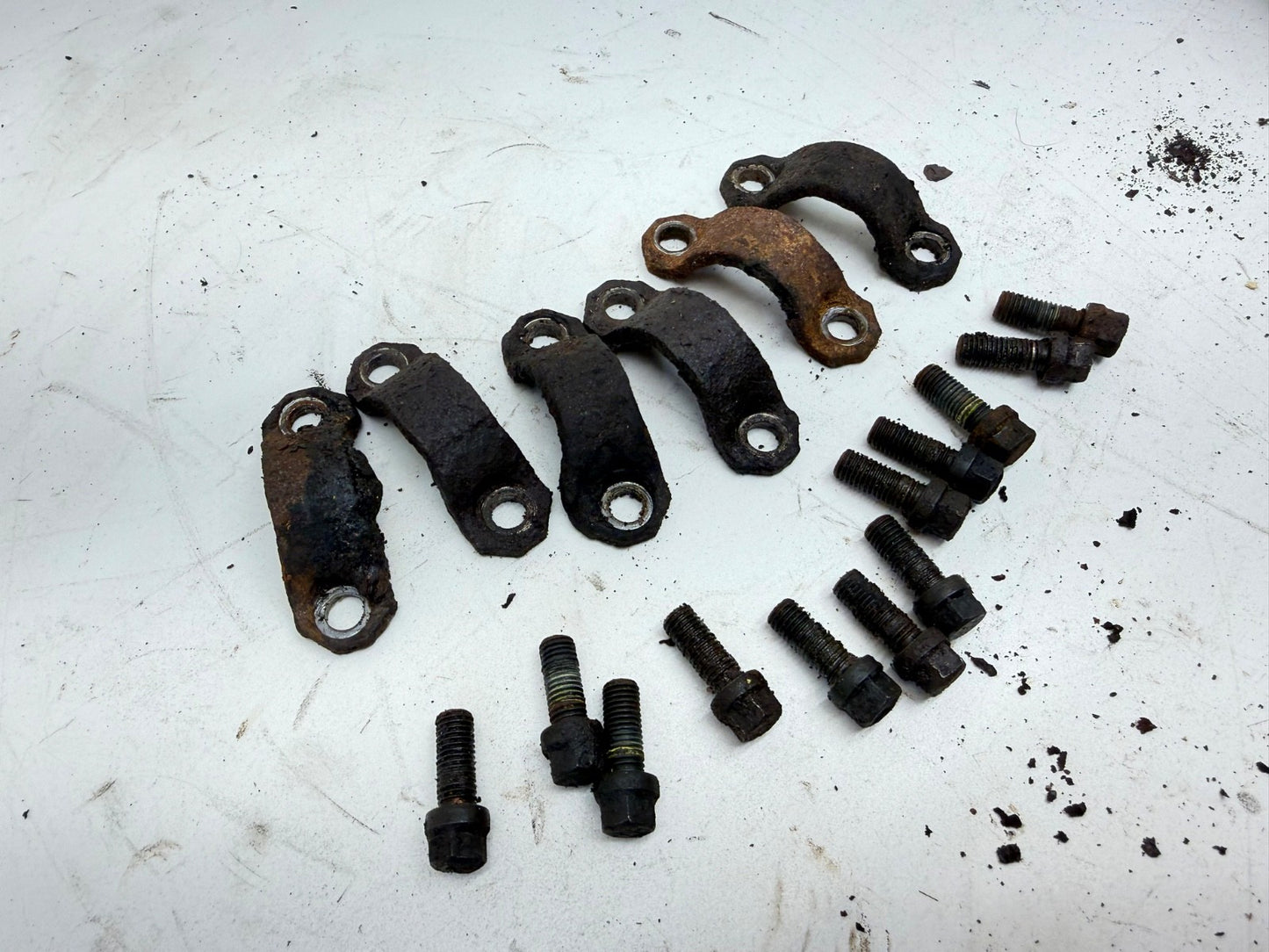 Complete Set of OEM U Joint Yoke Strap Bolt Kit for Jeep YJ Wrangler Dana 30 35