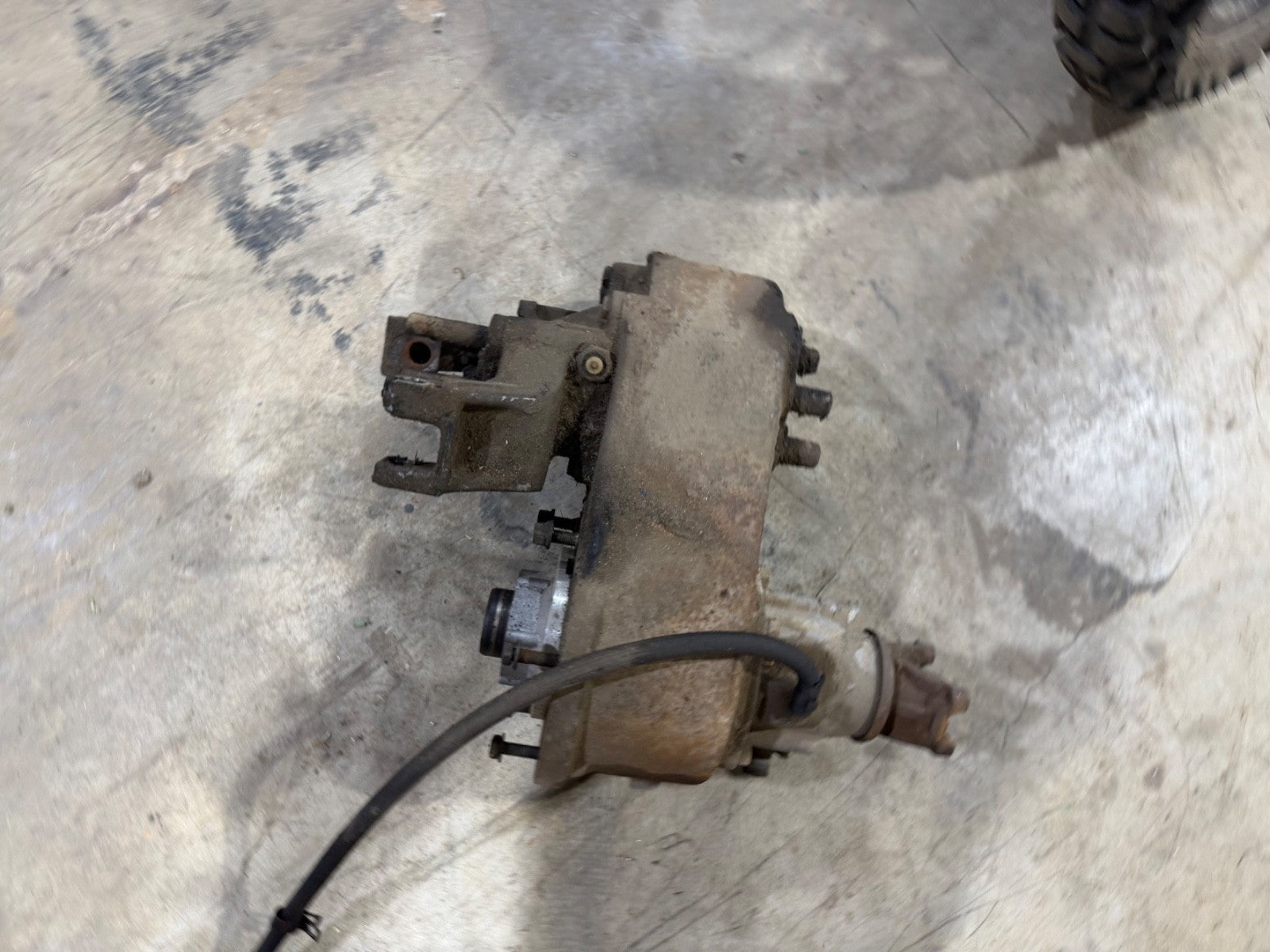 80-86 Jeep CJ Dana 300 Long Transfer Case 4x4 4WD CJ5 CJ7 5 7 D300 D Three Hundy