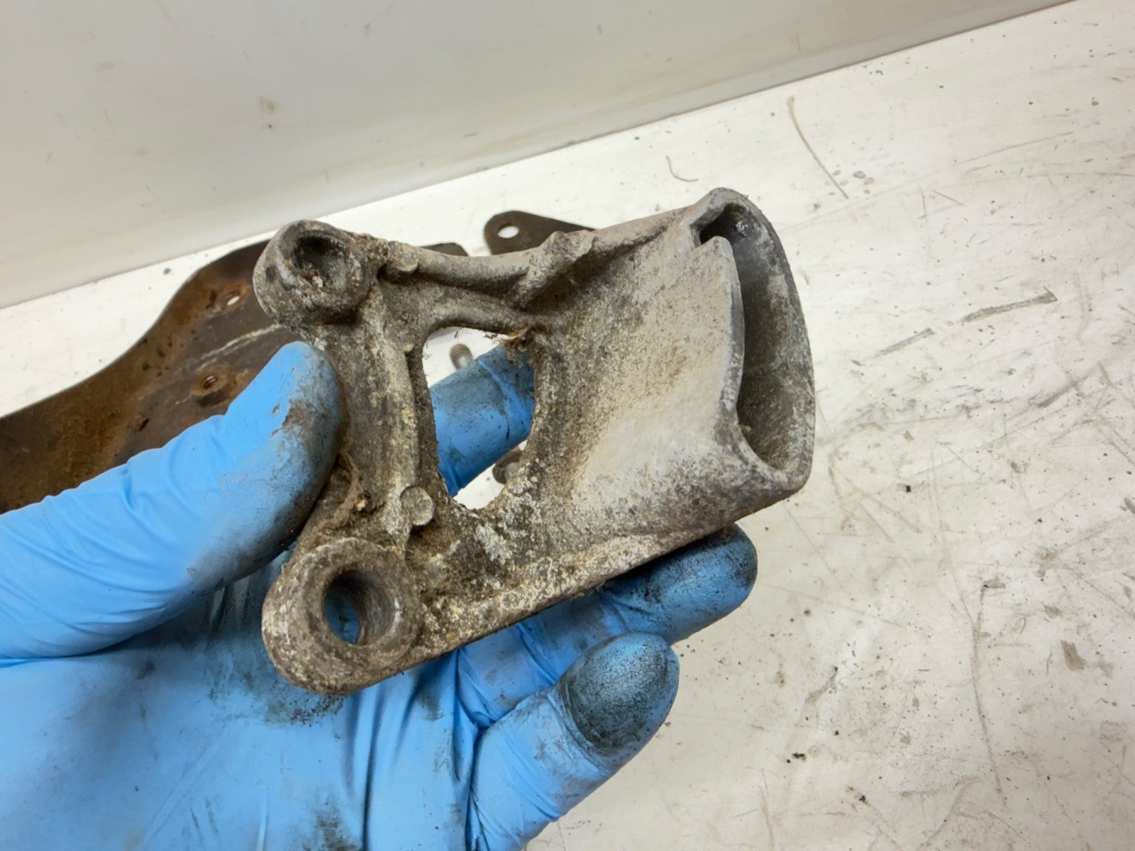 76-90 Jeep Wrangler YJ CJ 5 7 4.2 L Power Steering Pump Brackets V-Belt 258 ci.