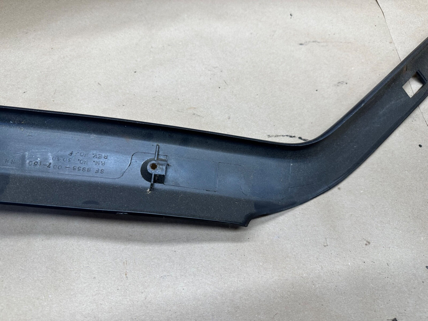 84-96 Jeep Cherokee XJ Passenger A-B Pillar Interior Trim Windshield BLACK RARE 