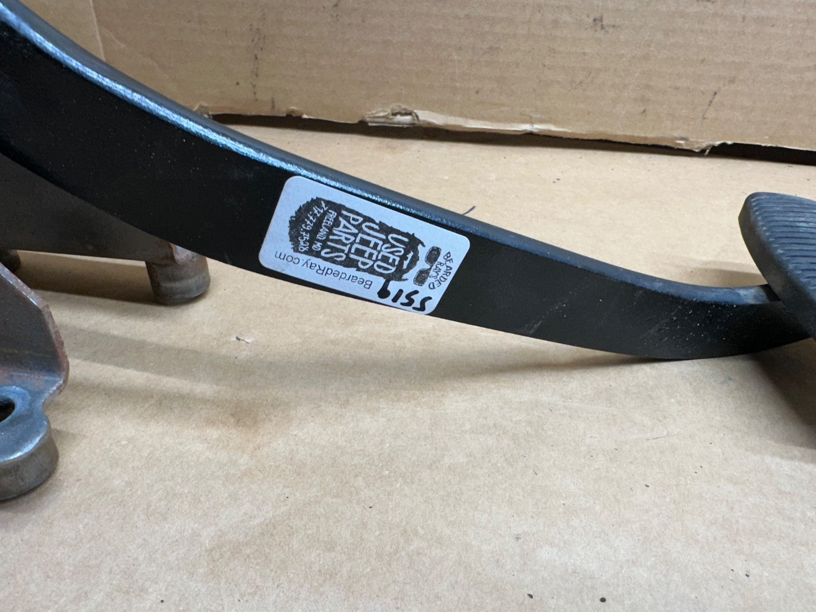 OEM 2011-2016 FORD F250 F350 NON ADJUSTABLE BRAKE PEDAL Super Duty 12 13 14 15