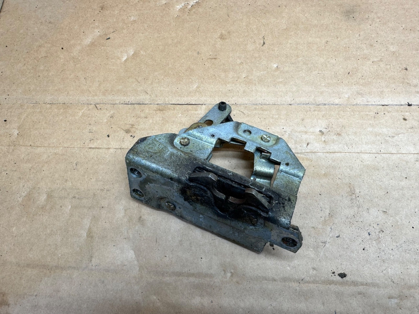 Jeep Wrangler YJ 87-95 Rear Tail Gate Tailgate Interior Latch Clip Back Door OEM