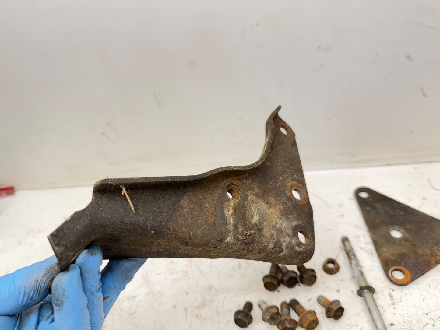 76-90 Jeep Wrangler YJ CJ 5 7 4.2 L Power Steering Pump Brackets V-Belt 258 ci.