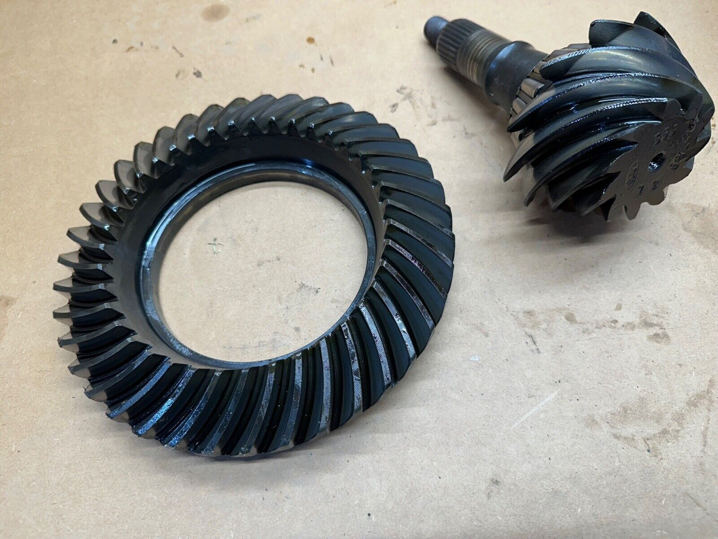 Ford Mustang Explorer Ford 8.8 Rear Axle 3.55 Ring Pinion Factory Gears Gear OEM