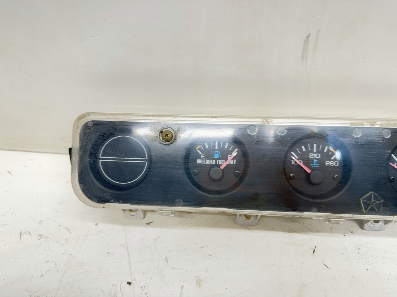 Jeep Wrangler YJ 92-1995 Dash Instrument Center Gauge Cluster Temp Oil Volt Gas